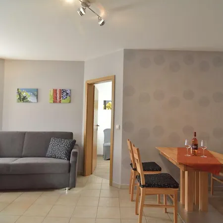 Ferienwohnung Weingarten Klotten Exterior photo